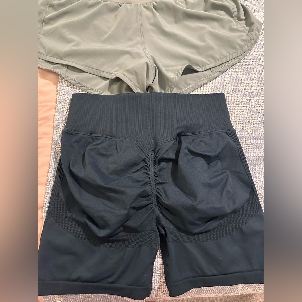 Women's Athletic Shorts - Olive and Black - Picture 4 of 10